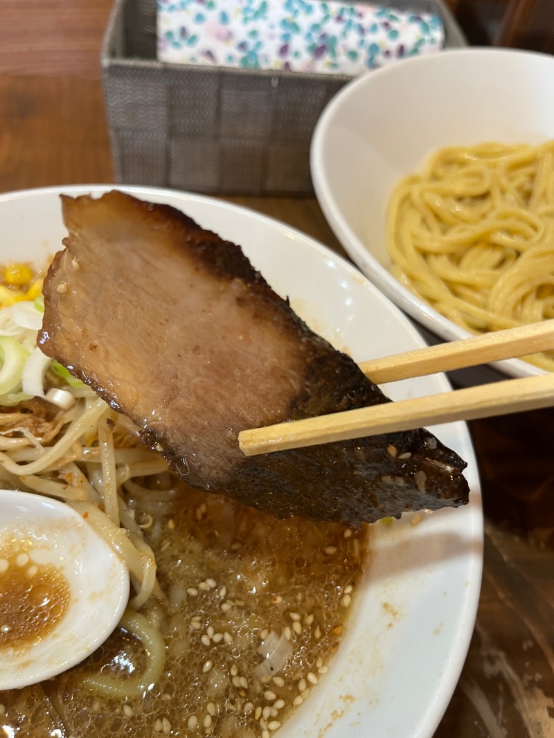 秩父味噌つけ麺　チャーシュー　アップ